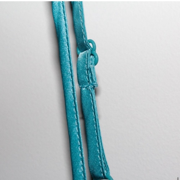 Cabi silk polka dot‎ camisole with adjustable shoulder straps - Picture 5 of 11